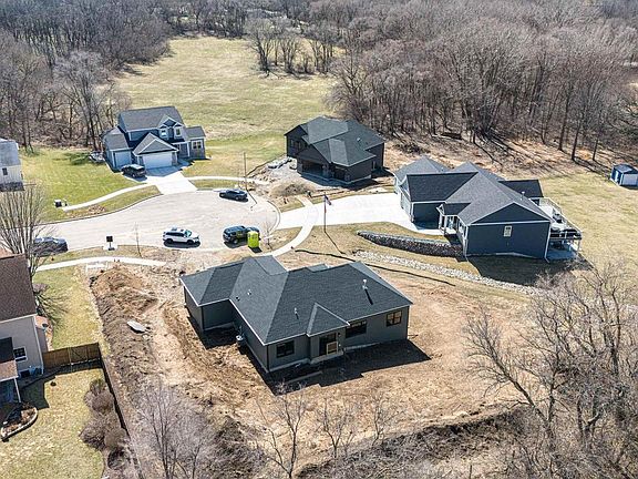 5th image of 2855 Deer Path Court