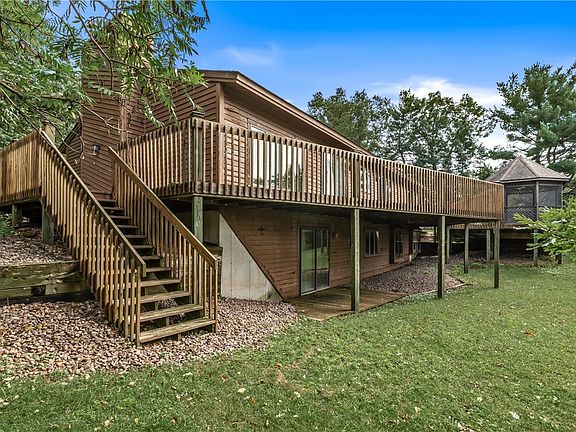 2nd image of 1351 Waldheim Road