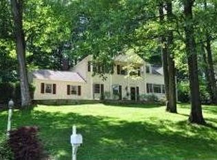 36 Stonehenge Rd, Morristown, NJ 07960