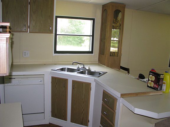 Kitchen counter