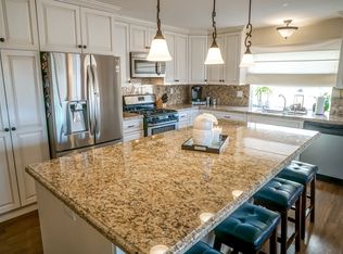 25330 Via Dona Christa, Santa Clarita, CA 91355