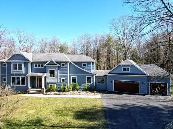 17 Orchard Hill Rd, Ithaca, NY 14850
