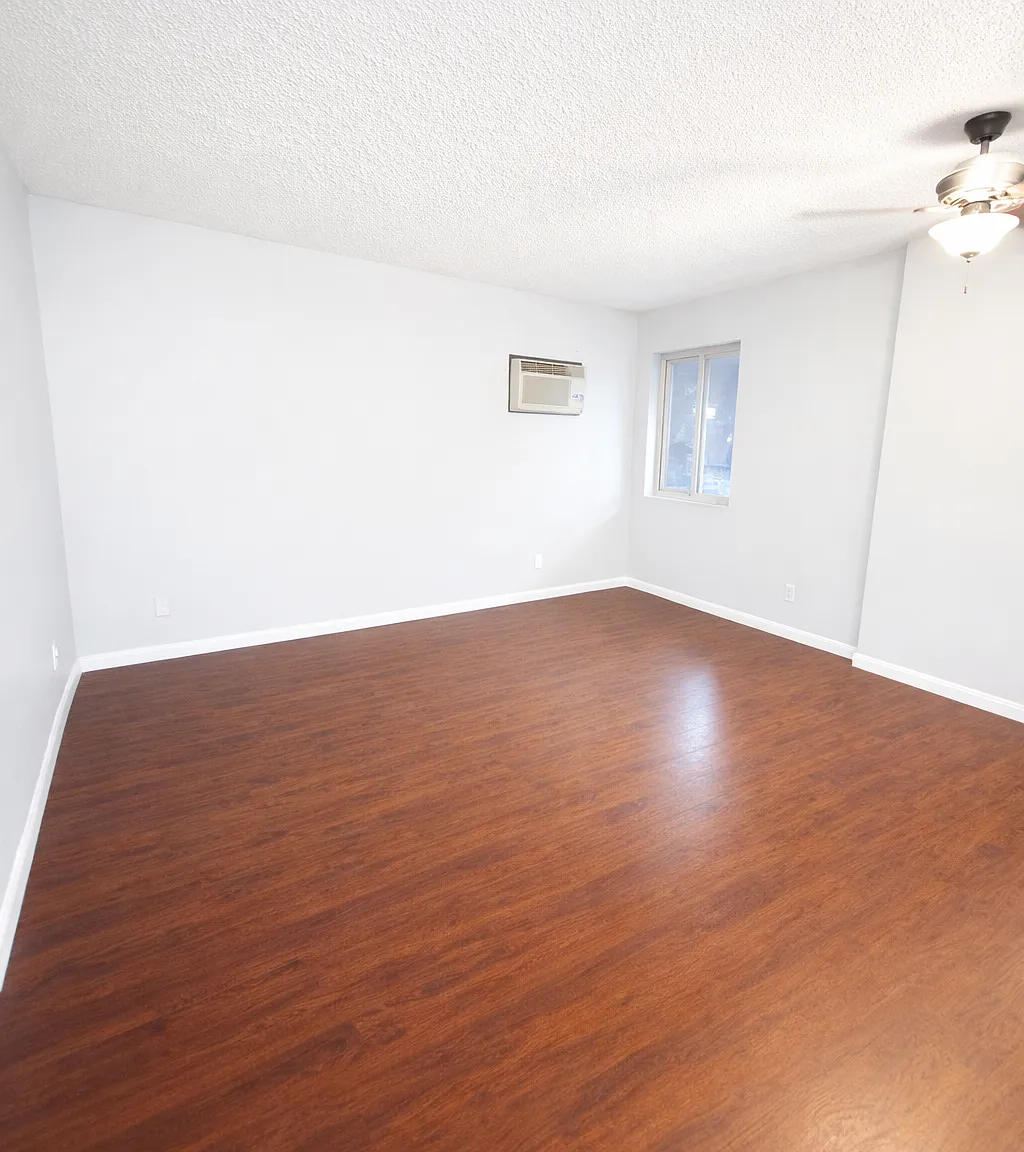 1 bed, $890 — Photo 4