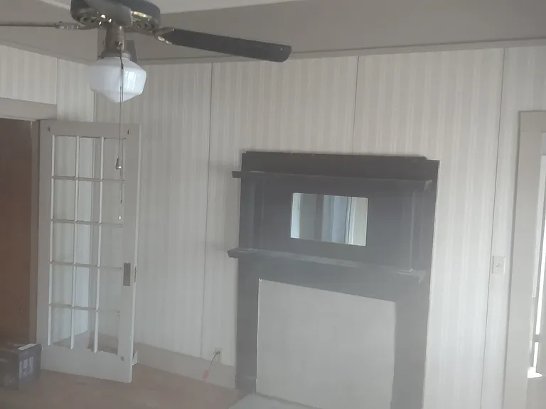 111 Maplecroft St — Photo 9