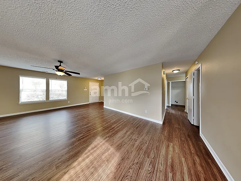 19354 Tradewinds Dr — Photo 7