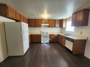 6056 Bagley Ave APT A, Twentynine Palms, CA 92277