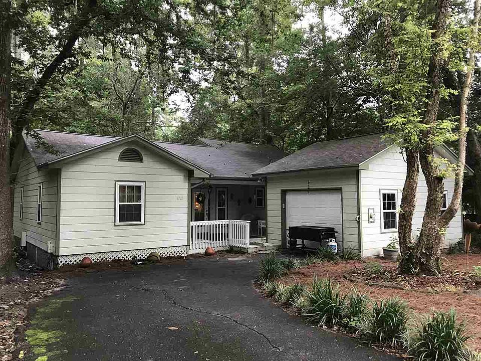 1st image of 1725 Brookside Blvd