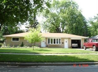 1800 Wyllys St, Midland, MI 48642