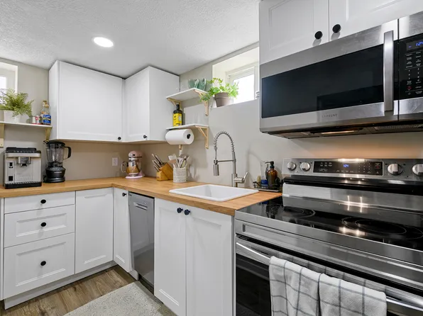 1463 W Arapahoe Ave #Basement, Salt Lake City, UT 84104