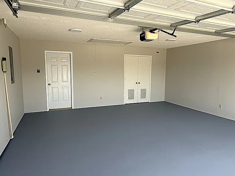 6308 Remington Ct — Photo 16