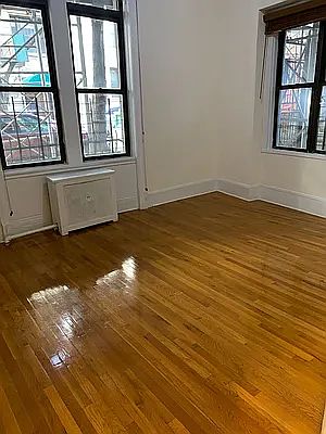 4th image of 2586 Broadway #2K
