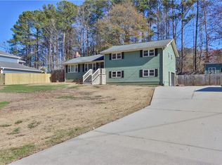 3364 Dewberry Rd NW, Acworth, GA 30101