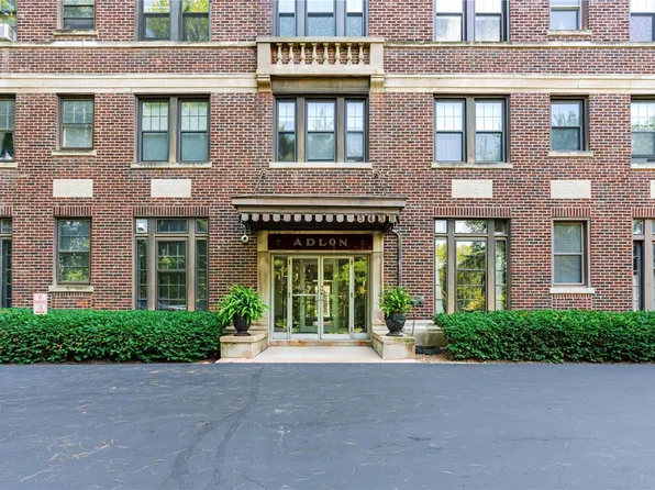 3438 Russell Blvd APT 702, Saint Louis, MO 63104