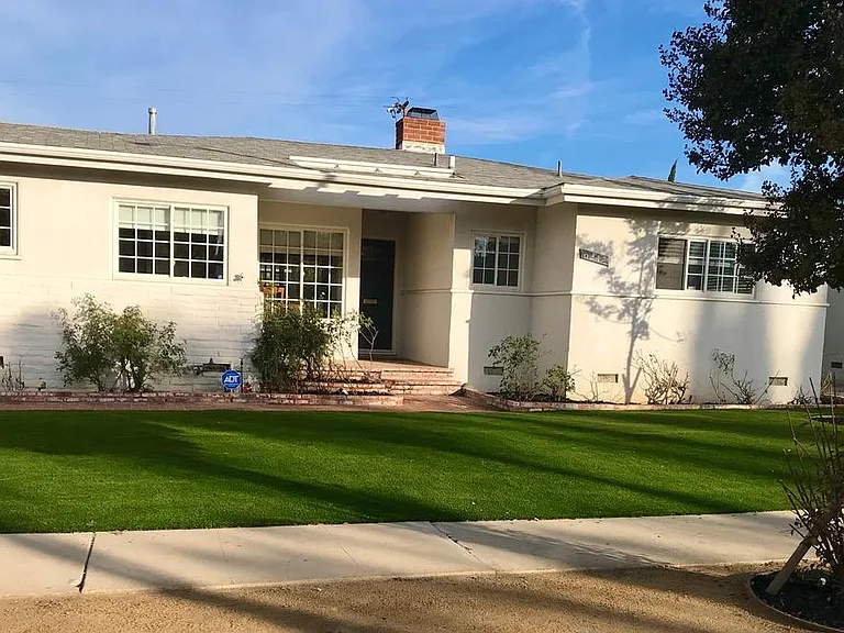 6244 Shirley Ave — Photo 1