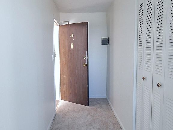 2nd image of 359 Newport Ave #4F