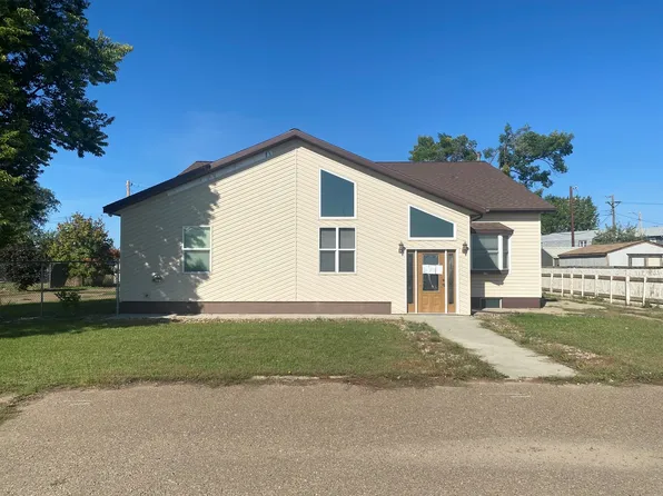 1709 9th Ave SW, Sidney, MT 59270
