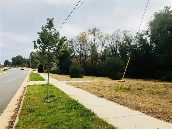 5340 University City Blvd, Charlotte, NC 28262