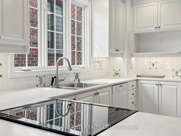 295 Saint Germain Ave — Photo 22