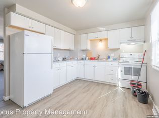 2266 Farlin Ave, Green Bay, WI 54302