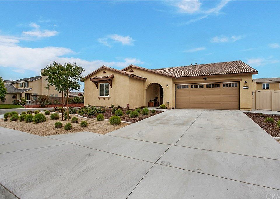 1st image of 1693 Wheatfield Way