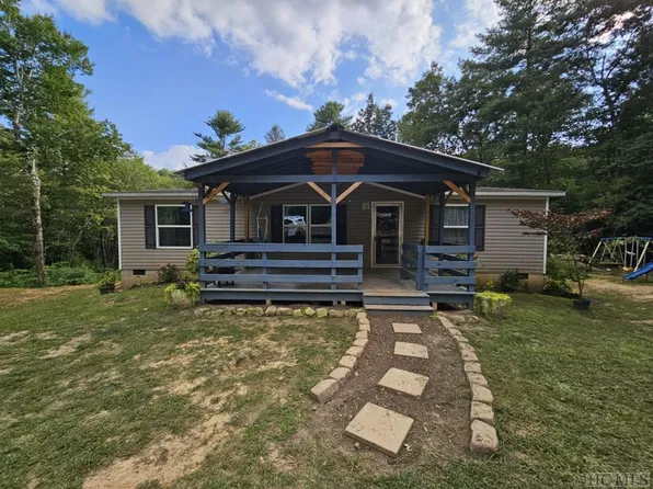 (undisclosed Address), Lake Toxaway, NC 28747