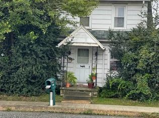 1842 N Susquehanna Trl, York, PA 17404