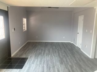 331 Shark Ln, Surfside Beach, TX 77541