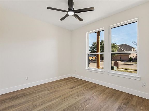 4th image of 8808 Flying Ranch Rd
