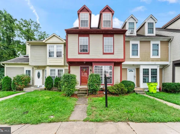 3681 Tavern Way, Triangle, VA 22172