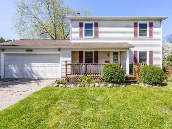 303 Miami Ct, Tecumseh, MI 49286