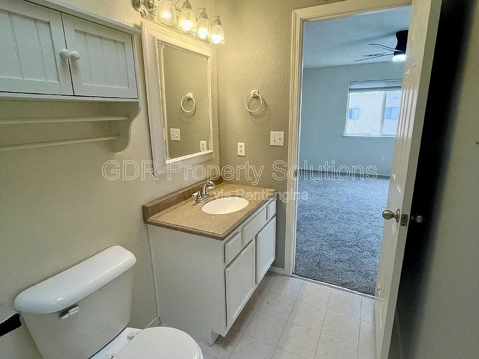 4801 Irving Blvd NW #2504
