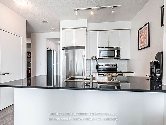 4th image of 4070 Confederation Pkwy #4101