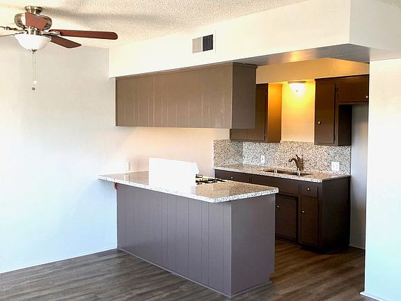 5th image of 4008 Fishering Dr APT F