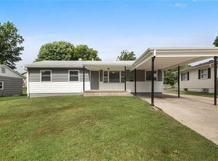 522 15th Street Ter, Osawatomie, KS 66064