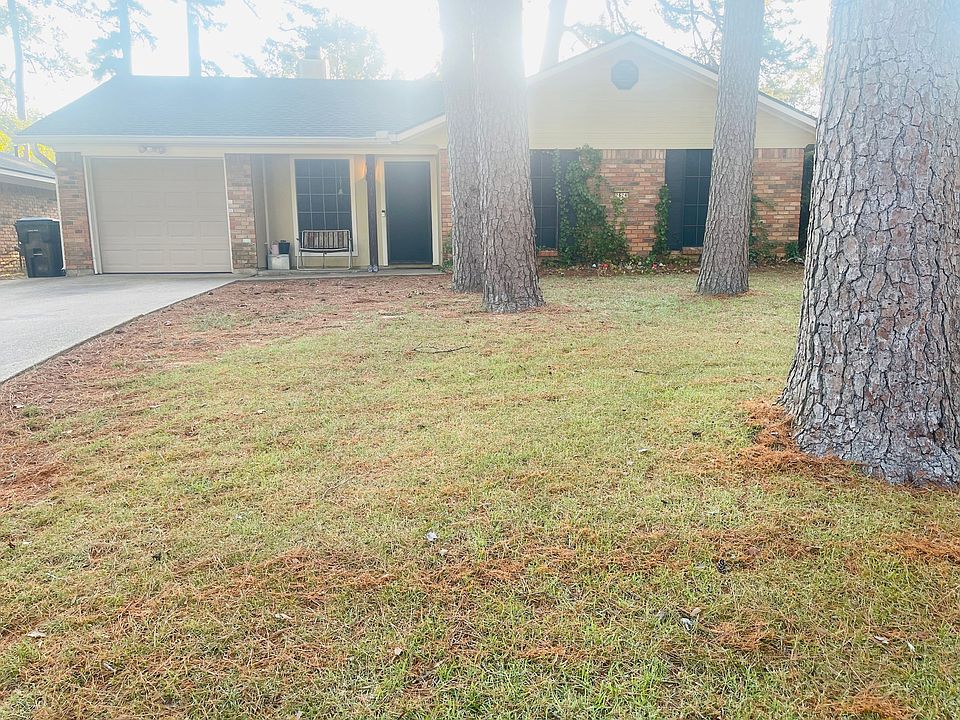 1st image of 2624 Oakside Dr