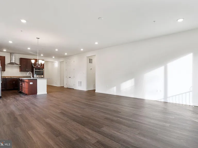 12229 Fallen Timbers Cir — Photo 15
