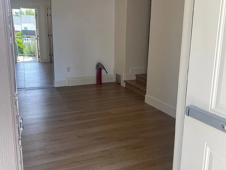 303 S Alta Vista Ave — Photo 6