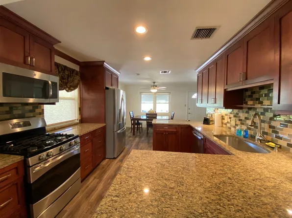 1209 N M St, Lake Worth, FL 33460