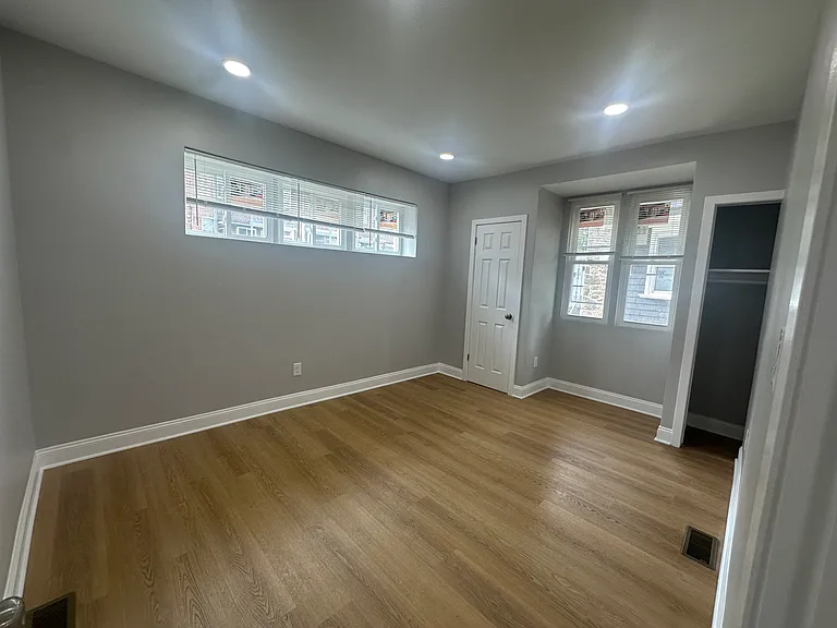 806 N 64th St — Photo 17
