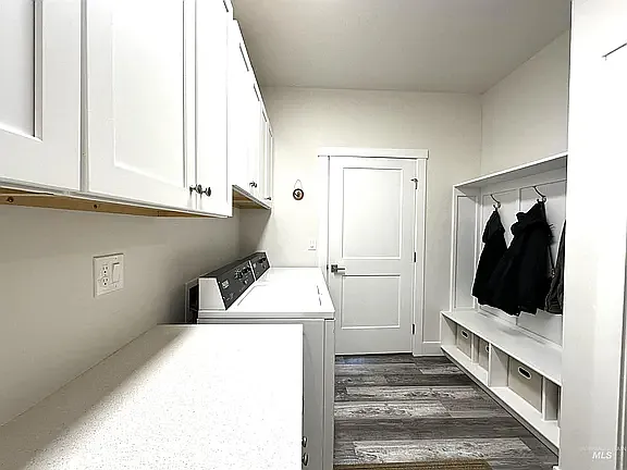 8260 SW El Camino Ct — Photo 3