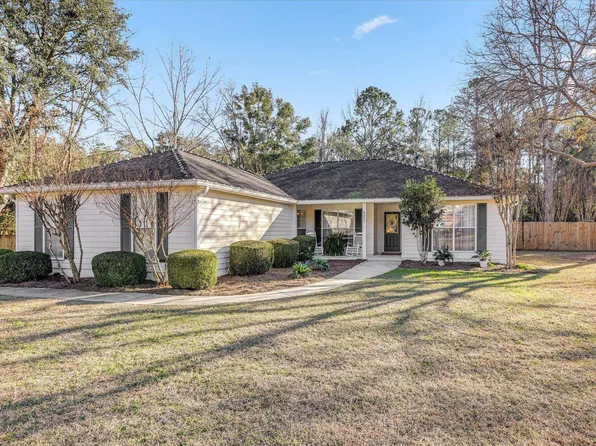 9031 Foxwood Dr N, Tallahassee, FL 32309