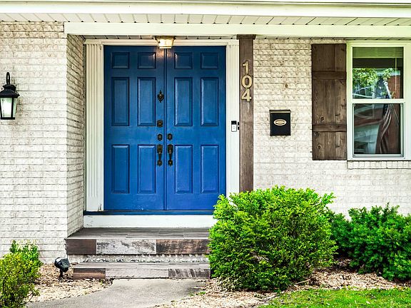 4th image of 104 Ruth Rd