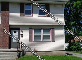 141 N Jackson St, Crown Point, IN 46307