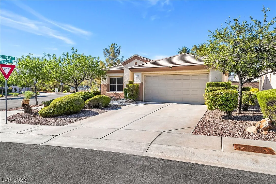 2 bed, 2.0 bath, 1649 sqft, $2,050 — Photo 3