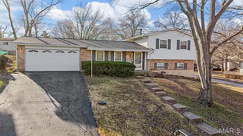 11164 De Malle Dr Photo 1