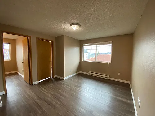Floor plan B402