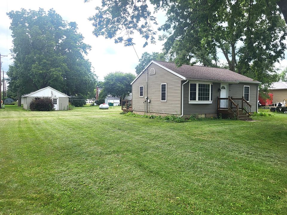 1st image of 315 Cedar St