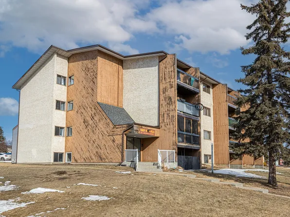 57 Brown St #403, Stony Plain, AB T7Z 1P3
