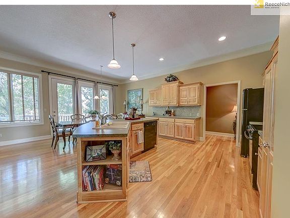 Crown Molding Continues through home!