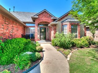 10705 NW 40th Ter, Yukon, OK 73099